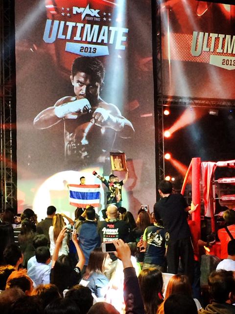 Buakaw выход к рингу