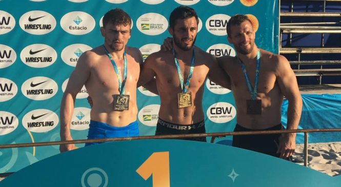 Одессит Семен Радулов еще на шаг ближе к званию чемпион мира по пляжной борьбе