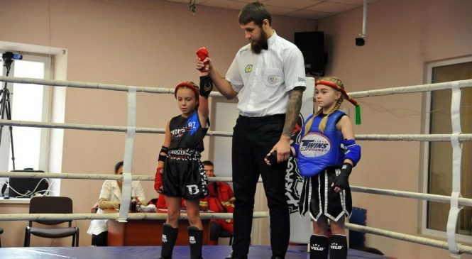 Кубок України серед дорослих та Чемпіонат Одеської області серед юніорів з тайського боксу.