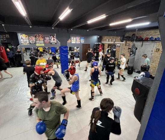 Тайский бокс для детей в Одессе: тренировки, которые развивают силу, характер и уверенность